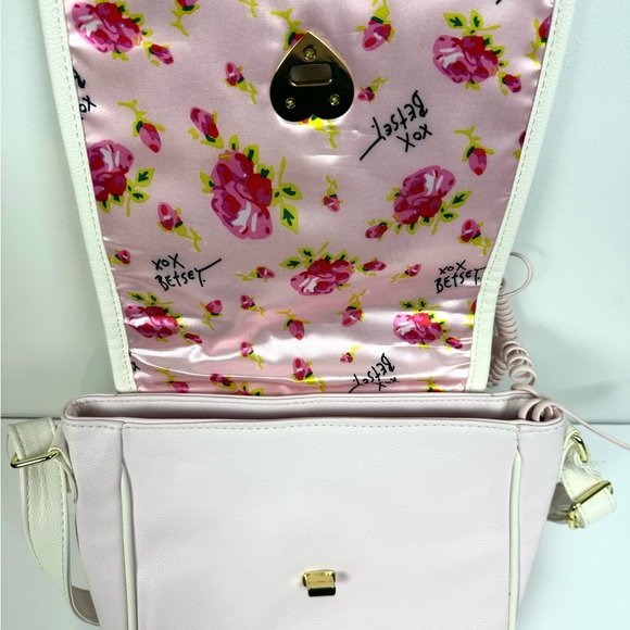 Betsey Johnson Pink Telephone Crossbody Bag - Picture 3 of 7